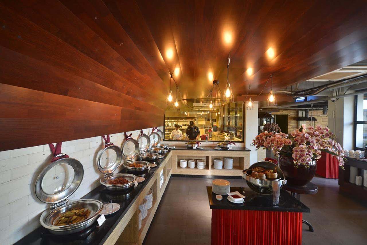 Sotis Hotel Kupang Kupang  Exterior foto